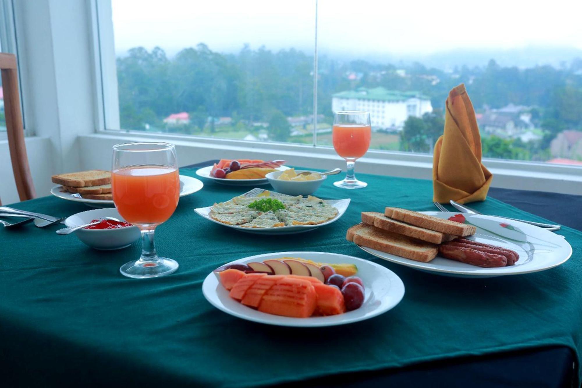 Sky Heaven Nuwaraeliya Hotel Nuwara Eliya Kültér fotó